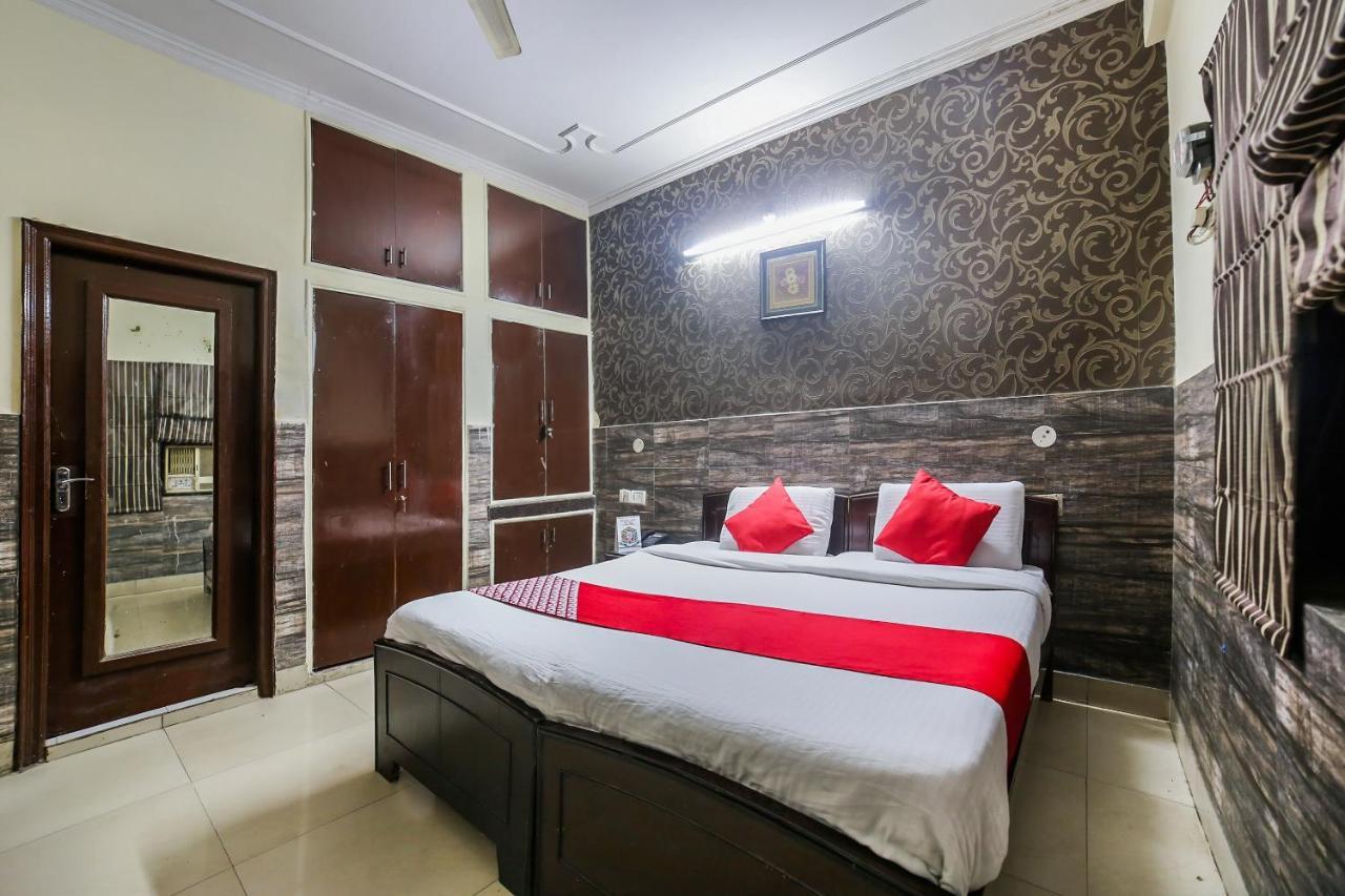 Oyo Downtown Inn Near Leisure Valley Park Gurgaon Extérieur photo