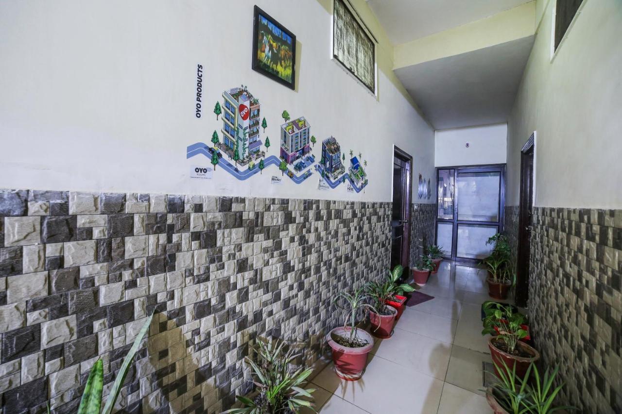 Oyo Downtown Inn Near Leisure Valley Park Gurgaon Extérieur photo