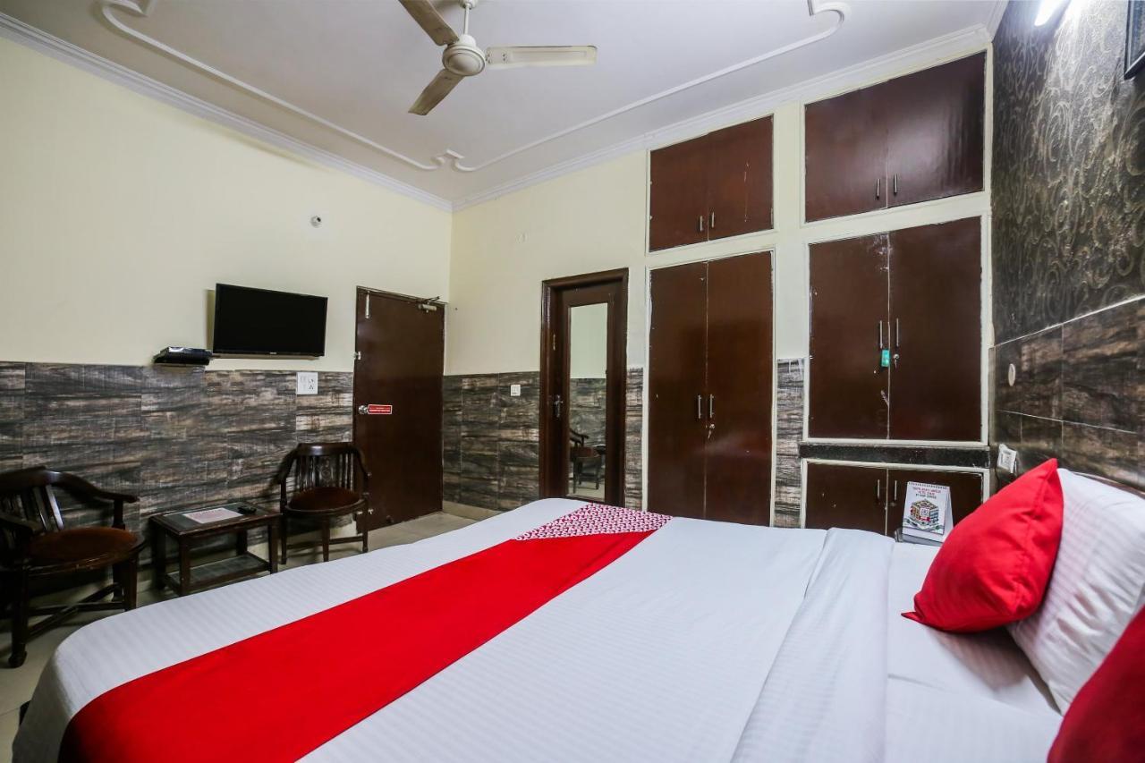 Oyo Downtown Inn Near Leisure Valley Park Gurgaon Extérieur photo