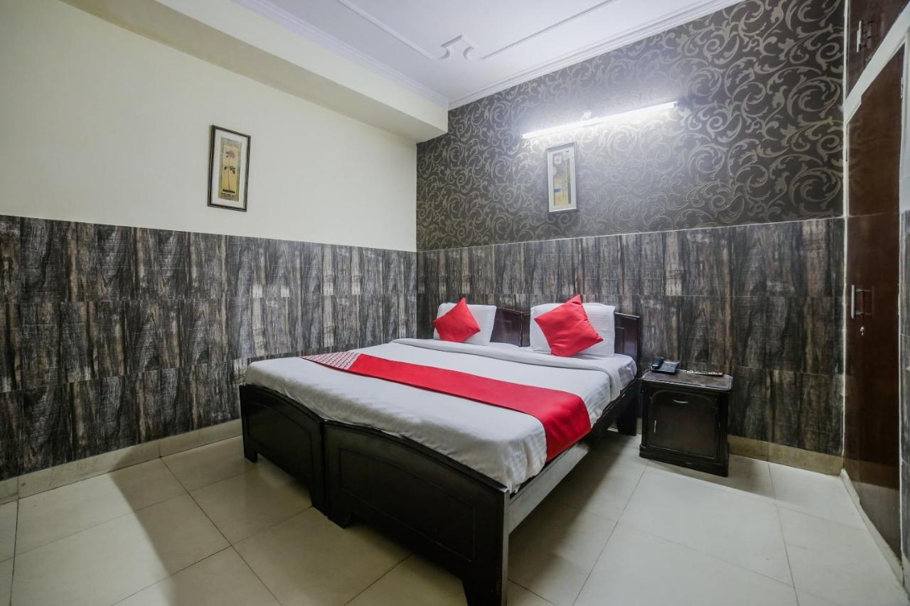 Oyo Downtown Inn Near Leisure Valley Park Gurgaon Extérieur photo