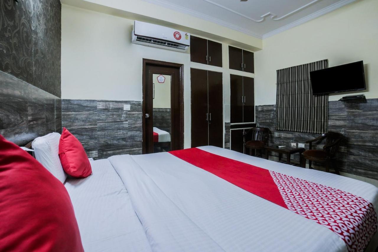 Oyo Downtown Inn Near Leisure Valley Park Gurgaon Extérieur photo