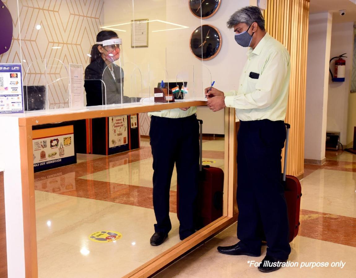Oyo Downtown Inn Near Leisure Valley Park Gurgaon Extérieur photo