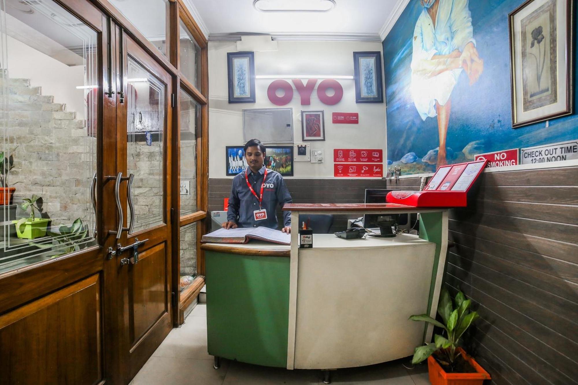 Oyo Downtown Inn Near Leisure Valley Park Gurgaon Extérieur photo